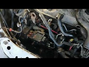 Disassembly of the pump control unit of a Ford Focus 1.8 TDCi.