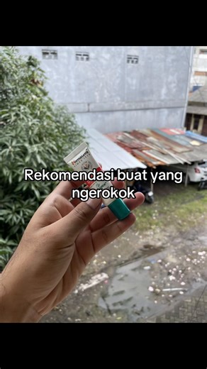 Rekomendasi Lip Balm Terbaik untuk Kulit Kering