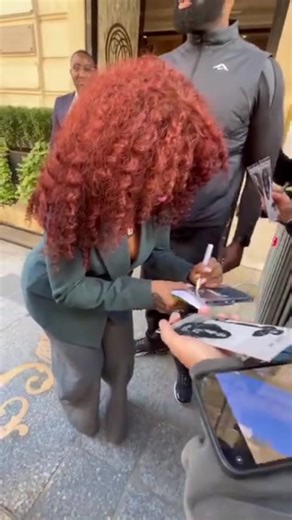 Celebrating SZA: A Tribute from a Devoted Fan