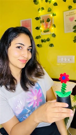 ഒന്ന് തട്ടിയാൽ മതി..🤭 bouncing flower🌺 #craft #diy #fyp #trendingshorts#shorts
