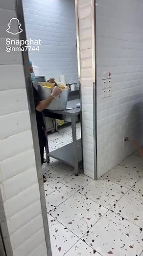 Expert Rice Preparation Techniques in a Professional Kitchen