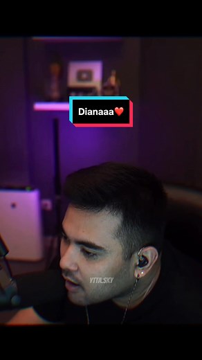 Exploring Executive Roleplay in Online Communities