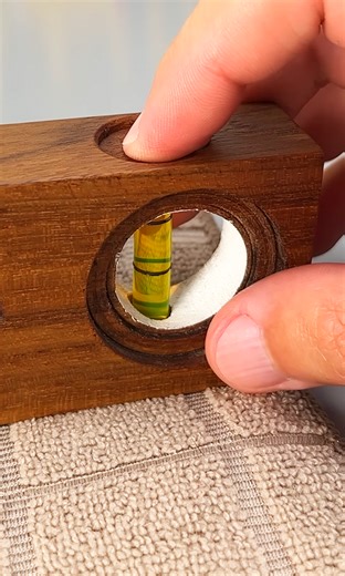 I restored a 1930 German Stabila level! 🔧