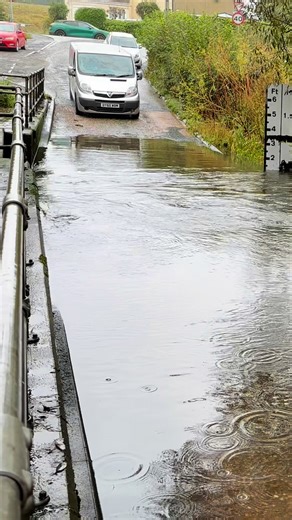 939K views · 7.6K reactions | What were they thinking? #ford #flood #splash #waves #sendit #noway #ohno #satisfying #entertainment #fun #crazy #education #fyp #fb #fbreels | Wet Roads, Floods and Fails | Facebook
