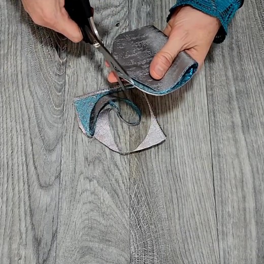 Come and Get the Laces That Have Been Waiting in the Chest for 40 Years | Sewing Tutorial