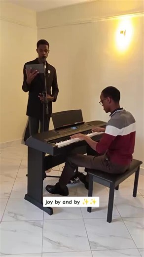 Griffinals@ (@griffnal)’s videos with Originalton - Griffinals@