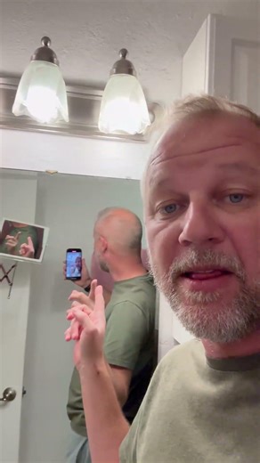 JERDON JERDON Two-Sided Swivel Wall Mount Mirror - Vanity Mirror with 5X Magnification & 30 inch Wal