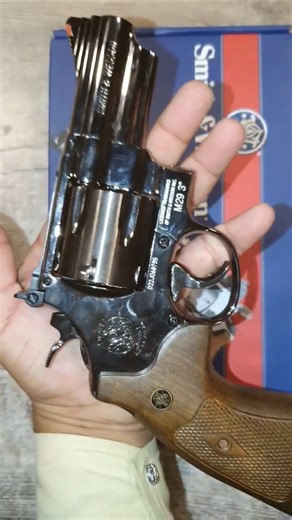 Smith and Wesson M29 CO2 revolver #44Magnum #shortsfeed #danwesson #airsoft #shorts #revolver357