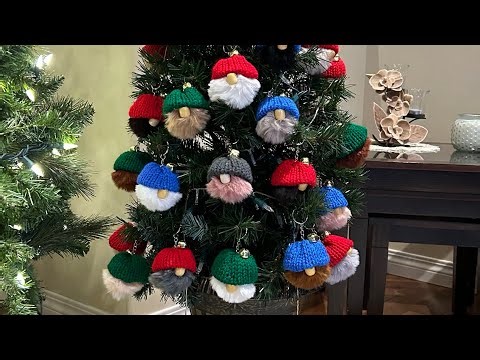 Key Chain Gnomes or Christmas Tree Ornaments ~ Addi 22 Needle Machine