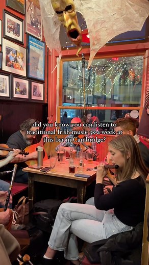 Irish music sessions are a well-known tradition on Wednesdays & weekends at this Irish pub in Cambridge 🇮🇪🎶🍻 Get all the details via link in bio 🔗 (or in the comments if you’re seeing this on Facebook💬) | The Boston Calendar