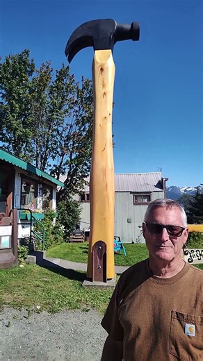 Roadside Attraction, Hammer Museum in Haines AK