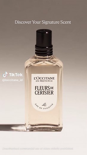 Fleurs de Cerisier: Eau de Toilette avec Thé Blanc