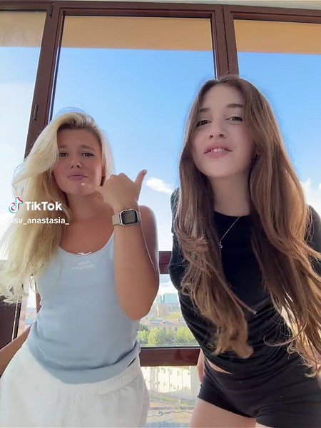 Lip-Sync Performance with Baby Melo: Anasteysha @babyeka