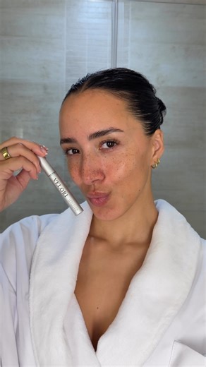 Skincare and beauty Performance 5
