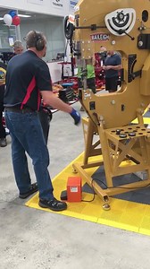 Running the Baileigh MH-19 power hammer | Hare & Forbes Machineryhouse