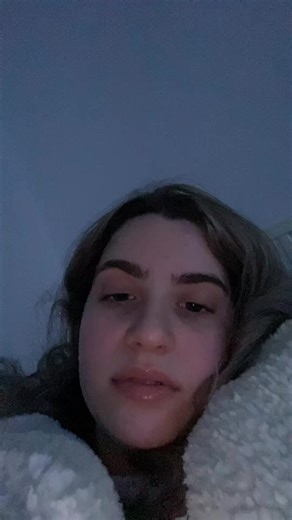 How to Remove Acrylic Paint from Denim: Easy Tips