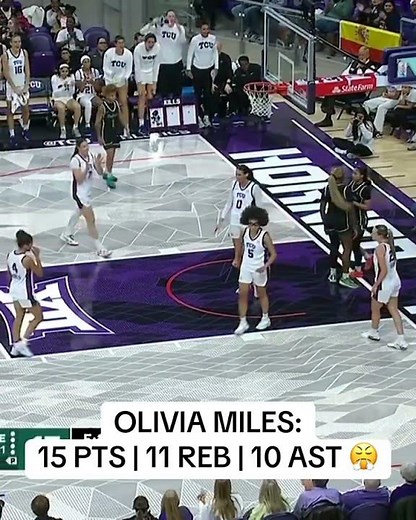 Make it back-to-back triple-double games for Olivia Miles‼️