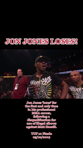 JON JONES LOSES! Jon Jones ‘loses’ for the first and only time in his professional MMA career, following a disqualification for use of illegal elbows against Matt Hamill at the TUF 10 Finale (05/12/2009). #ufc #crazyufcmoments #jonjones #jonjonesloss #tuf10finale #joneshamill #bonesjones #ufcknockout #ufcvideo