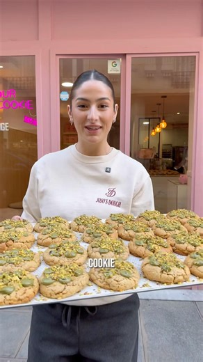 Free cookies in Angers 👀🍪 February 14th at 11am • 15 bd Foch • 100 free cookies (with purchase)