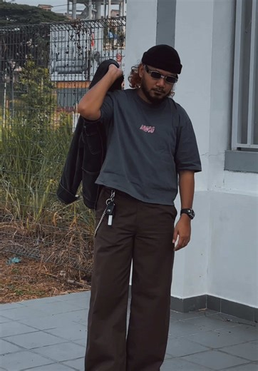 Fashion Trends with Amco Baggy Jeans