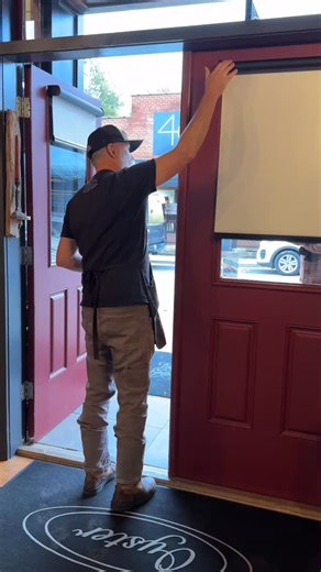 ✨9 friends and Bob walk into a bamboo fly rod making shop…seriously. ✨Meet last week’s makers… 🍂Oyster’s November 3-8, 2025 bamboo fly rod making class welcomed 1 repeat student (who brought along 8 friends) and 9 new rod makers from all across the United States. 🇺🇸 Everyone enjoyed Southern Appalachia’s beauty at its finest. 🍁 2️⃣Butler was here for class #2. Last year he attended with his dad & brother. This time he built a 7’9” 4 wt and said his second build was even better than his first