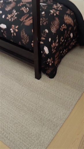 Vintage Chic Comforter Set: Modern Comfort