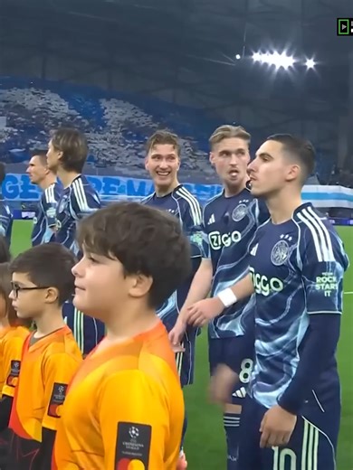 L’Ajax ne forme pas par hasard. Elle forme par méthode. TIPS : Technique. Insight. Personality. Speed. ➡️ Partie 2 : focus sur la Technique. #football #footballtactics #ajax