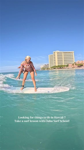 If you’re looking for things to do in Hawaii we highly recommend learning how to surf!! We offer surf lessons in Waikiki daily! #oahusurfschool #thingstodohawaii #waikiki #hawaii #surfing