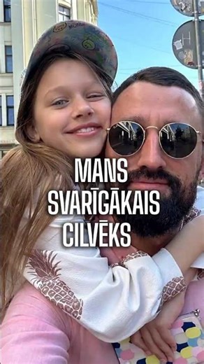 Dažreiz dzīvē ienāk cilvēks,kurš nepārkārto tavu grafiku,bet gan pārkārto tavu apziņu.