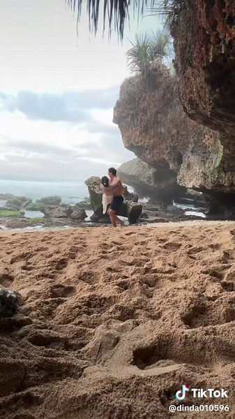 Dinda dan Lim: Cosplay Terbaik di 2024