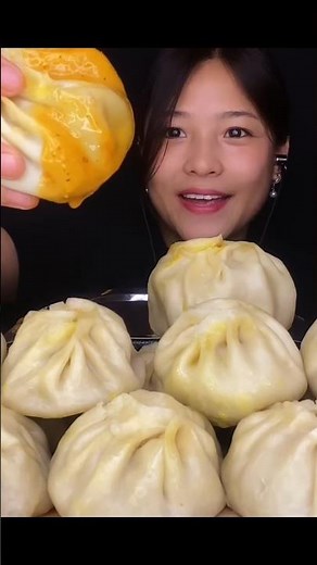 ASMR: Eating biggest momo eating challenge 😍😋 lots of chicken momo eating Mukbang