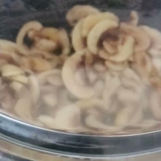 Ev Yapımı Enfes Kremalı Mantar Çorbası (Tadı damağınızda kalacak😁)