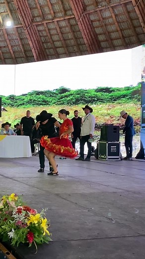 TERCER PUESTO DEL 36 FESTIVAL INTERNACIONAL DE LA CACHAMA 2025 🤠 Nelzon Pérez / Linda Salcedo - @PURO JOROPO 🎼👣 #joropoparaelmundo #joropodevenezuela🇻🇪 #colombia #fyp #vira