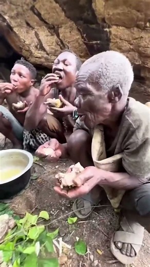 Traditional African Village Food | Unique Eating Culture & Daily Life#AfricanFood #AfricanCulture
