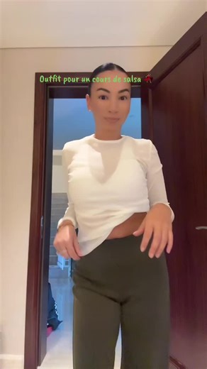 Look parfait pour un cours de salsa