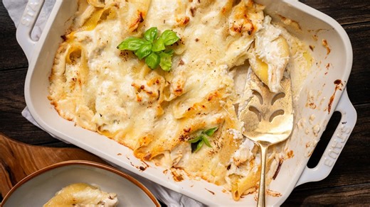 Creamy Chicken Stuffed Shells Recipe