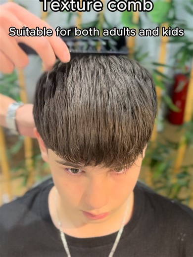 Create Textured Hairstyles with a Magical Comb