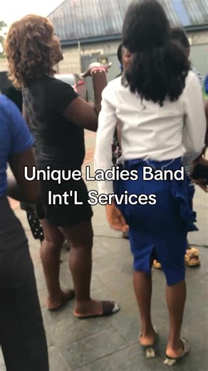 Dancing Time with Unique Ladies Band International