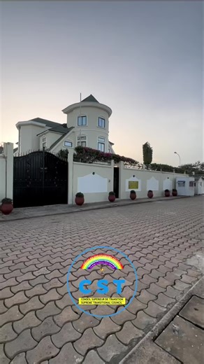 C’est le siège du Conseil Supérieur de Transition de l’Eglise du Christianisme Céleste.