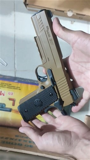 SIG Sauer 1911 FDE Tactical Airsoft Pistol #SIG1911#AirsoftPistol#Tactical1911#FDE1911#Viral