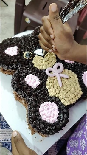 😭 ipdi oru sothappal ah cake la senjittane aandava...#shorts #trending #viralvideo #chocolate