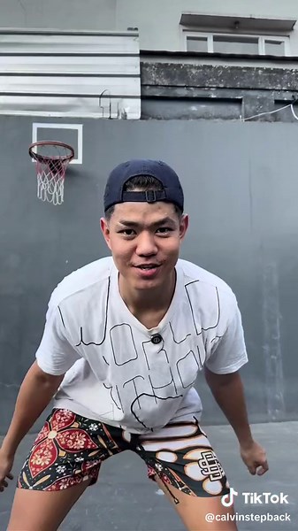 Mastering the Jordan Poole Effect: Step Back Basket Hoops Tutorial