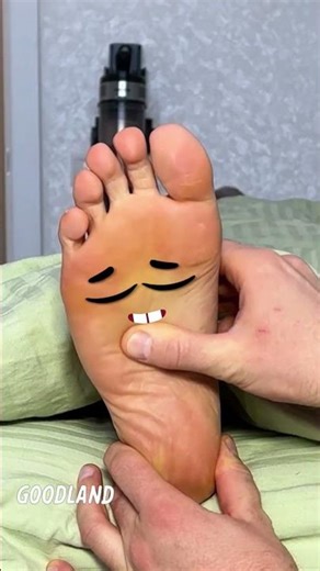 Goodland | Foot massage 😂 #cartoon #doodles #animation