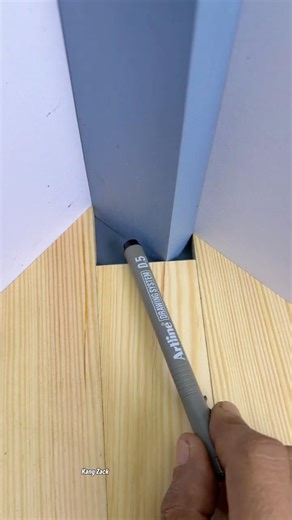 Quick Way to Measure Wood Corners Perfectly #woodworking #carpentry #woodworkingtips #shorts