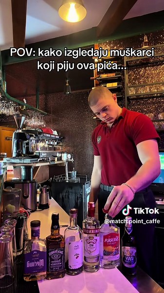 Pošalji alkoholičaru 🤣🤣🤣#balkan #BanjaLuka #viralvideo #foryoupage #fyp