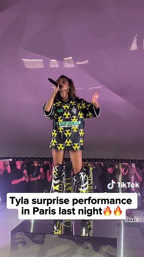 Tyla's Electrifying Water Dance Performance in Paris for Olympics 2024