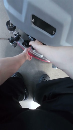 A Growing Demand for Professional Floor Cleaning Equipment.#yangziclean #floorscrubber
