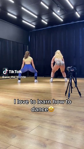 Dance class moments😌 @Cathy