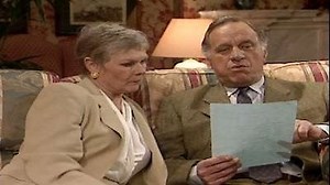 Watch As Time Goes By Season 4 Episode 6 - The Anniversary Party