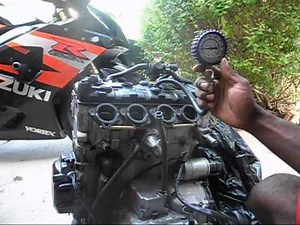Compression Test on 2004 SUZUKI GSX-R600
